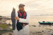YouTuber bezoekt 'meest besmette eiland ter wereld', vol met menselijke schedels en 500 jaar oude doodskisten