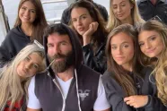 Notoire vrouwenzot Dan Bilzerian geeft toe dat er één ding is dat hij nog niet heeft afgevinkt van zijn bucket list