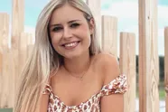 Stand-upcomedian Jade Mintjens verklapt bizarre details over de momenten wanneer ze 'met zichzelf speelt'