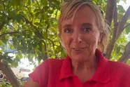 Ja, mijn gedacht! Bieke uit FC De Kampioenen gaat bijzondere challenge aan: "Eerste keer in bikini op social media!"