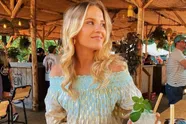 Amber uit 'Boer zkt Vrouw' gaat bootje varen in badpak: "Wat een geweldig figuurtje heb jij!" (foto's)