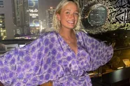 Julie Vermeire wuift 2024 uit met een heerlijk filmpje, waarin ze vaak in bikini de revue passeert