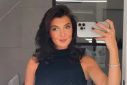 Jamie-Lee Six zet het Instagram-kot in de fik in een weinig verhullende jurk: "Klaar voor James Bond!"