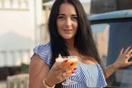 Nicolleke uit 'Massa is Kassa' boert niet slecht met haar 'pikante' content: dit fortuin verdient ze maandelijks