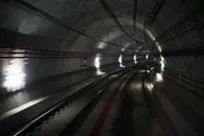 Deze megatunnel moet je binnen een uur van Londen naar New York brengen, maar de uitdagingen zijn enorm