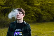 Is vapen minder schadelijk dan roken? Dit experiment toont wat de impact van beide is op je longen