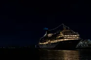 Spookachtige video laat 'angstaanjagende' realiteit zien: waarom is de hemel 's nachts zo donker op cruiseschepen?