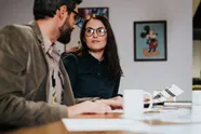 Van droom naar realiteit: zo start je een eigen zaak in België met een beperkt budget