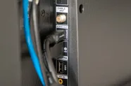 Je tv slimmer gebruiken? Dit kun je doen met de USB-aansluiting van je televisie