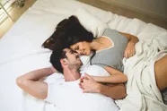 Koppel dat het 10 keer per week doet en 4 uur volhoudt, onthult hun geheim: "Simpel, maar effectief!"