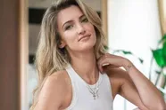 Lekker lekker! Onze favoriete tv-kok Steffi Vertriest pakt nog eens uit met snikhete strandfoto's