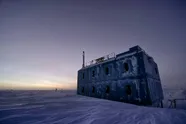 Wetenschappers in Antarctica staan voor een raadsel na ontdekking van mysterieuze radiosignalen onder het ijs
