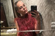 Eline De Munck trekt een leuk lingeriesetje aan en deelt groot nieuws met de wereld (foto's)