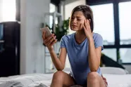 Vrouw ontdekt 'enge' verborgen lijstje op telefoon van vriend, volgens veel mensen een ‘grote rode vlag’