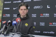 Pogacar hekelt 'onsportieve' Campenaerts en van Aert, maar die laatste prikt terug "Dat is best grappig..."