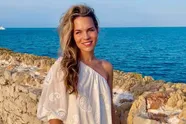 Ex-K3'tje Klaasje praat open over impact van zwangerschap op seksleven: "Niet alle standjes lukken nog..."