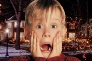Na 35 jaar komt het 'geheim' eindelijk uit: dit was de opvallende stuntdubbel voor 9-jarige Macaulay Culkin in ‘Home Alone’