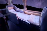 Vanaf november reis je met de bus van Brussel naar Zürich in ongekende luxe, maar er hangt wel een prijkaartje aan vast