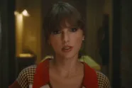 Iets te pikant? Kritiek op nieuwe limited edition-cover van Taylor Swift: "Heeft ze nu ook Alleen voor Fans?"