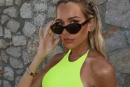 Is Bo Praet een van de heetste babes van Vlaanderen? Deze snikhete bikinifoto's doen (zwaar) vermoeden van wel!