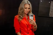 Sporza-commentator Ine Beyen, ooit / vaak gelinkt aan 'Don Juan' Ruben Van Gucht, stelt haar nieuwe vriend voor