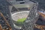 Voetbal op 350 meter hoogte: Saudi-Arabië onthult futuristisch NEOM Stadium!