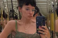 Lily Allen gooit al haar kleren uit en dat zorgt wel voor een stormpje op Instagram (foto's)