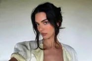 De twee 'heuveltjes' van Kendall Jenner verschijnen op het toneel... en daar kan je uren naar kijken (foto's)