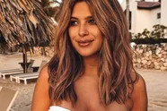 Hoogzwangere Amy Courtens toont zich in lingerie en bikini: "Wat een knappe beelden... bijna kunst!"
