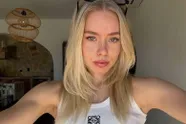 Heerlijk meegenieten in de fitness met Anna, de vriendin van Thibau Nys! En vooral staren naar haar heerlijke lijf...