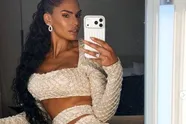'Housewife' Natassia, vrouw van Wout Bru, legt uit waarom iedereen haar een 'dikke nek' vindt: "Daar ligt het aan..."