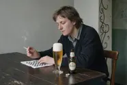 Wat is erger voor je lichaam: roken of drinken? Arts geeft verrassend antwoord