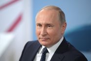 Poetin voert wettelijk verbod in tegen verplichte vaccinatie, zegt dat mensen zich zonder dwang moeten laten vaccineren
