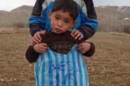 Beroemde Lionel Messi-fan (7) is doelwit van Taliban