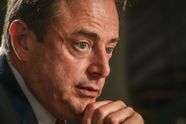 Open VLD blokt vorming regering af, Bart De Wever spuwt zijn gal: “Crimineel onverantwoordelijk”