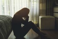 Verschrikkelijk: brutale verkrachting van schooljuffrouw (23) door studenten heeft vreselijke gevolgen