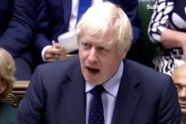 Boris Johnson is meerderheid in Brits Lagerhuis kwijt: Parlementslid stapt tijdens speech van premier over naar oppositie