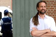 Sympathisanten Willem Engel vernielen café na nieuws over Marc Van Ranst