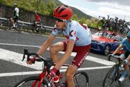 Zakarin imponeert en wint zware bergrit in Giro