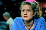 'Familie'-actrice Charlotte Sieben deelt prachtig liefdesnieuws
