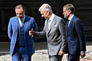 Koning Filip vraagt Bart De Wever en Paul Magnette om federale regering met brede meerderheid in parlement te vormen