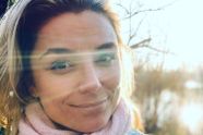 Eerlijke selfie van Evi Hanssen mét een kater lokt heel wat reacties uit