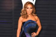 Adembenemend! Jennifer Lopez ziet er op haar 51e nog steeds stralend uit in bikini