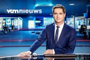 ‘VTM NIEUWS’-anker Stef Wauters met het schaamrood op de wangen tijdens live-uitzending: “Nog nooit”