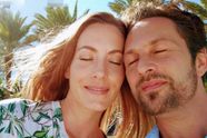 'Thuis'-acteur Christophe Haddad en echtgenote maken heuglijk nieuws bekend: "Zo blij voor jullie"