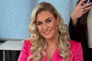 "Nog mooier zo": 'Big Brother'-winnares Jill Goede laat vol in boezem kijken na borstvergroting