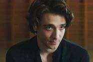 'Familie'-acteur Aaron Blommaert openhartig: "Dit breekt mijn hart, hier ben ik heel triest over"