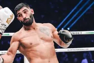 Bahram Rajabzadeh sloopt Gashi en stormt naar de finale op Glory 100