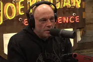 ‘Deze 60-jarige MMA-veteraan zou nog gasten slopen’: Joe Rogan kraakt zwakke UFC-divisie