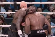 Deontay Wilder verslaat Chisora na zwaargewichtoorlog in Londen - ‘Wat een gevecht’
